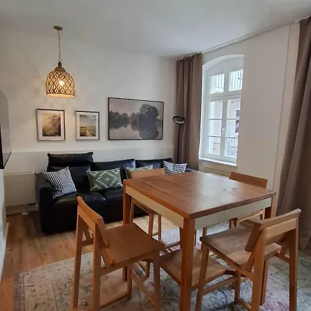 Haus Zur Rothen Thuer 2 公寓 *