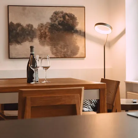 Haus Zur Rothen Thuer 2 公寓