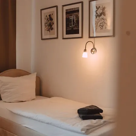 Haus Zur Rothen Thuer 2 アルンシュタット