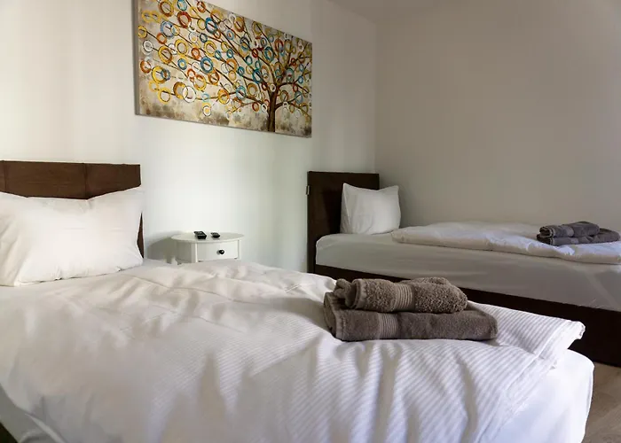 Haus Zur Rothen Thuer 2 * アルンシュタット