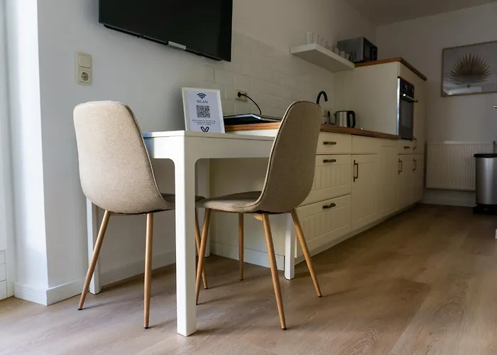 Haus Zur Rothen Thuer 2